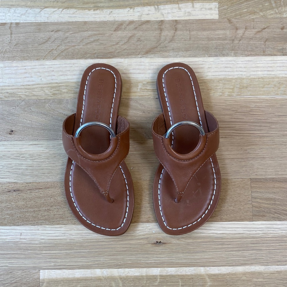 Tan/Brown Bernardo Leather Sandals Flats